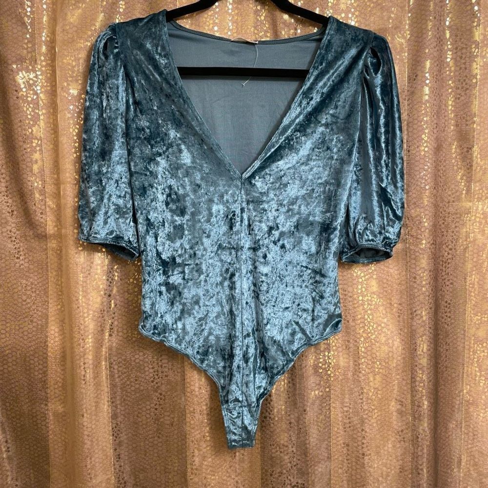 Free People Teal Velvet Dont You Wish Bodysuit Sunflower Seed, Small NWOT
